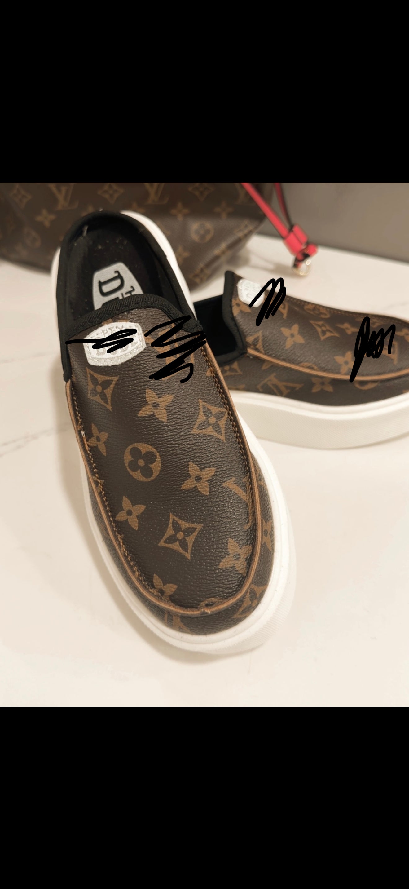 Boujee hey dudes🤎